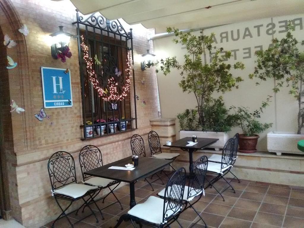 Hotel Hotel&spa Plaza Arriate