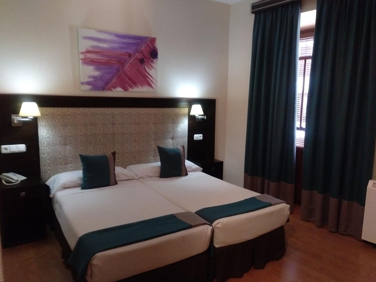 Hotel Hotel&spa Plaza 3*